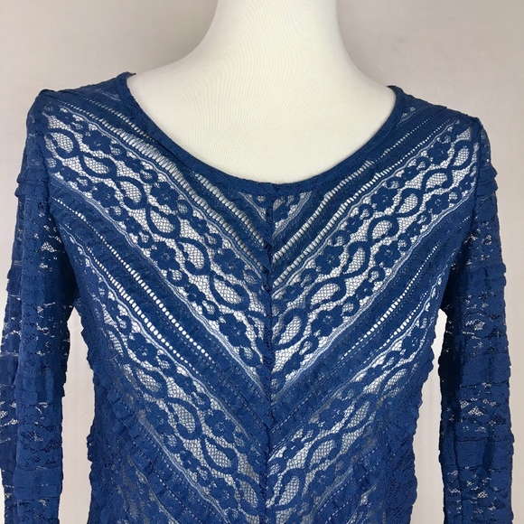 ANTHROPOLOGIE Blue Lace Blouse Size Small - Picture 2 of 8